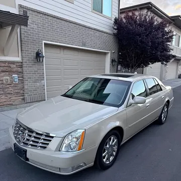 2010 Cadillac DTS Sedan 4D