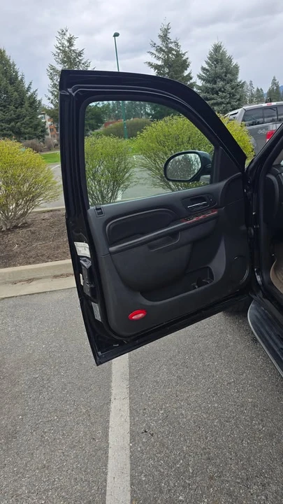 2010 Cadillac Escalade & EXT 3rd Gen - Image 17 of 20