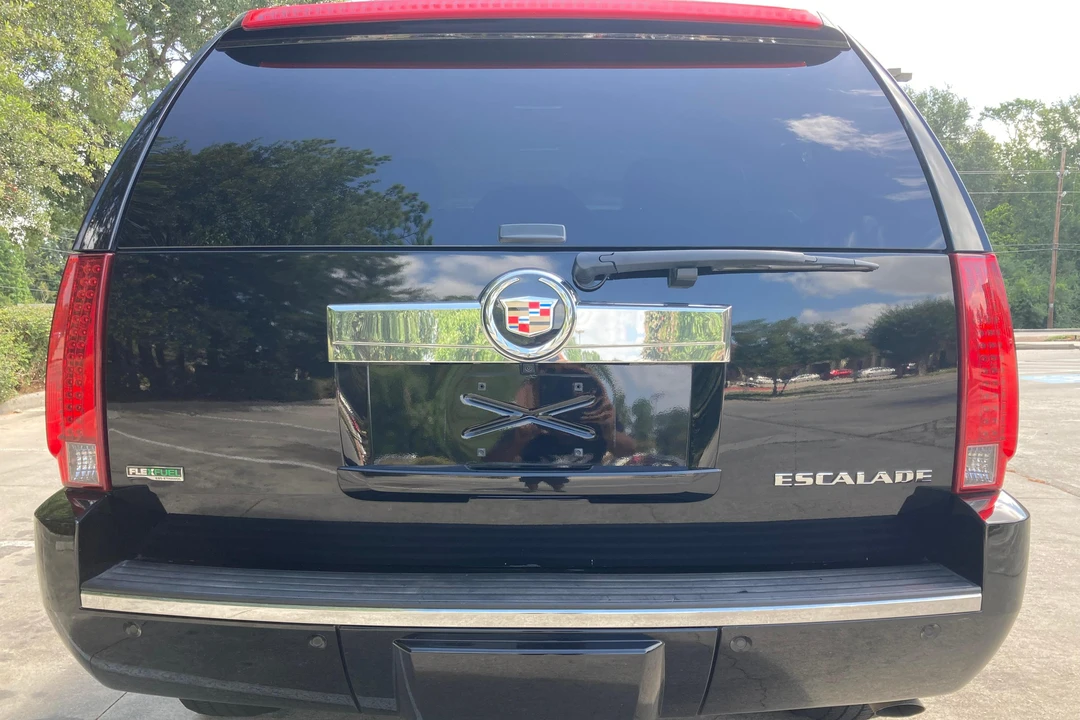 2010 Cadillac Escalade & EXT 3rd Gen - Image 16 of 31