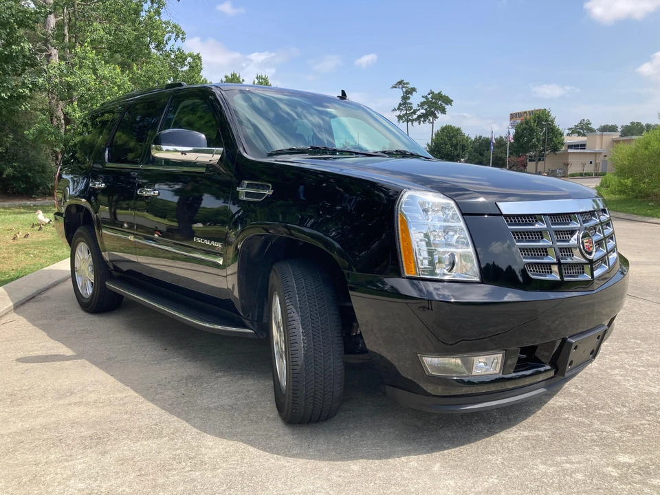 2010 Cadillac Escalade & EXT 3rd Gen - Image 22 of 31