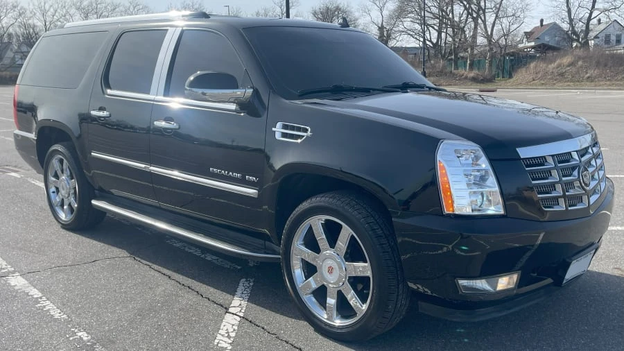 2010 Cadillac Escalade & EXT 3rd Gen - Image 6 of 18
