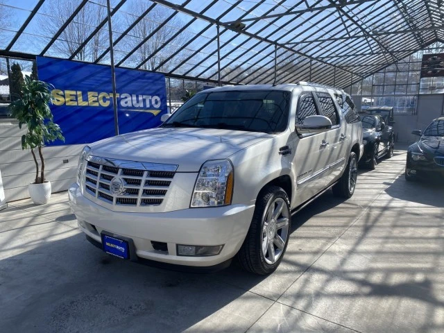 2010 Cadillac Escalade & EXT 3rd Gen - Image 8 of 21