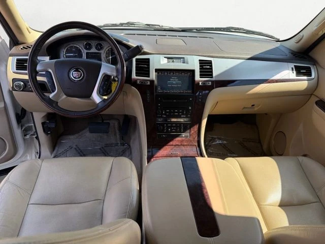 2010 Cadillac Escalade & EXT 3rd Gen - Image 12 of 21