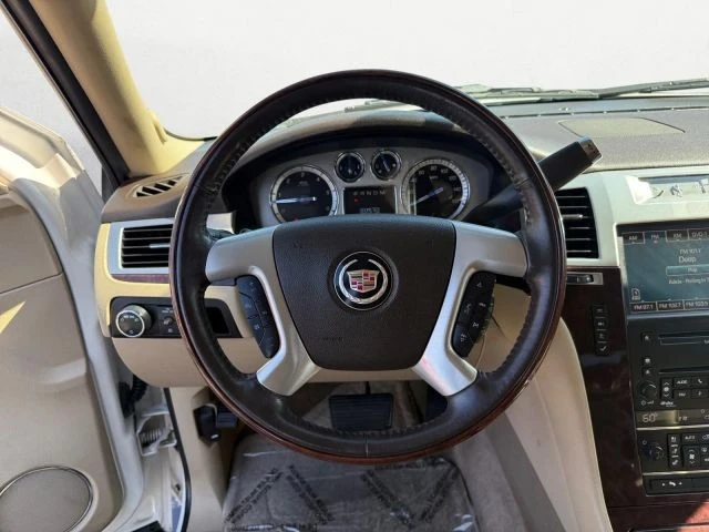 2010 Cadillac Escalade & EXT 3rd Gen - Image 14 of 21