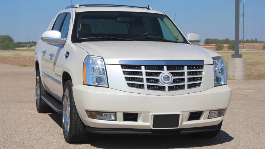 2010 Cadillac Escalade & EXT 3rd Gen - Image 6 of 27