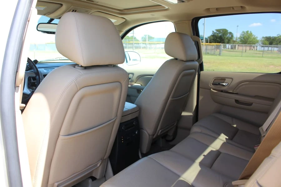 2010 Cadillac Escalade & EXT 3rd Gen - Image 18 of 27
