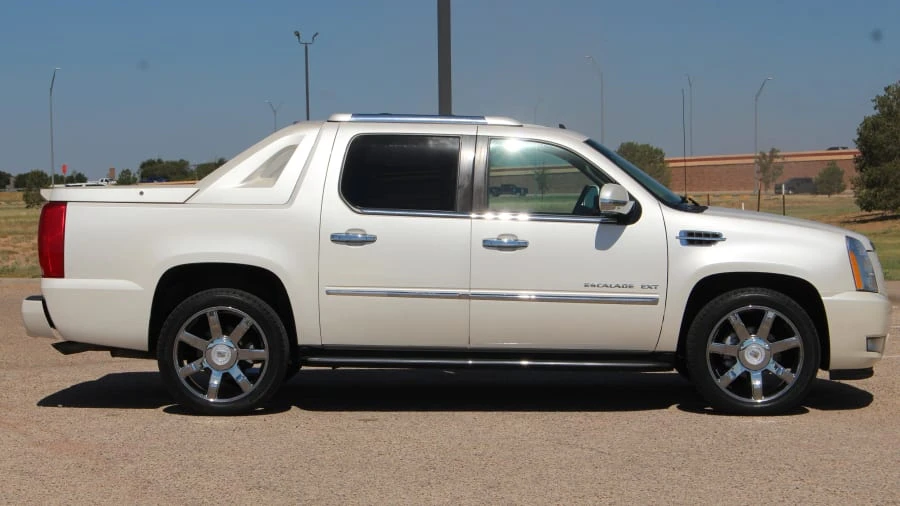 2010 Cadillac Escalade & EXT 3rd Gen - Image 7 of 27