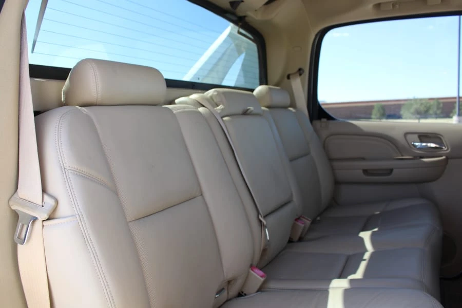 2010 Cadillac Escalade & EXT 3rd Gen - Image 20 of 27