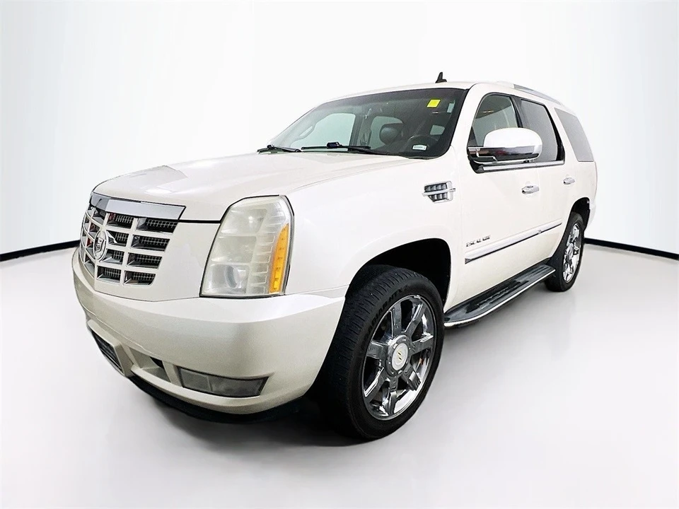2010 Cadillac Escalade & EXT 2nd Gen - Image 3 of 12