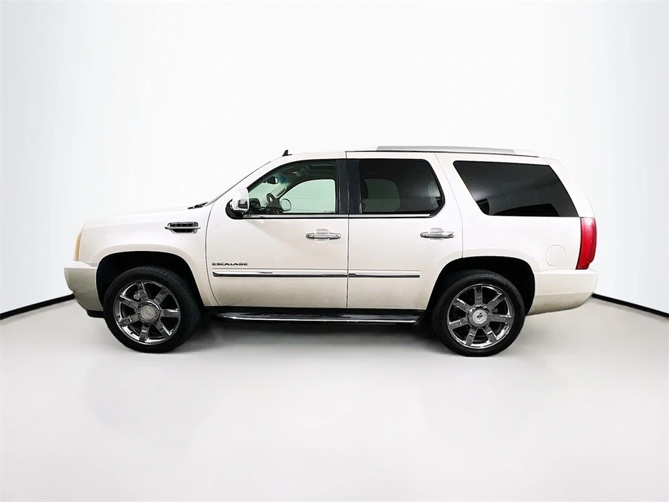 2010 Cadillac Escalade & EXT 2nd Gen - Image 4 of 12