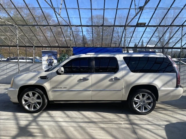 2010 Cadillac Escalade & EXT 3rd Gen - Image 11 of 12