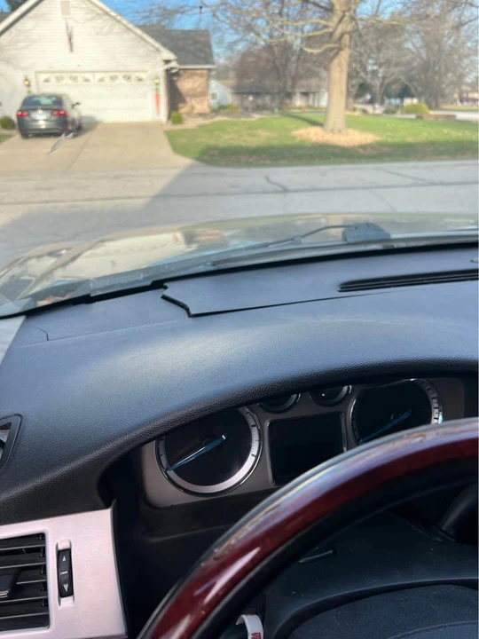 2010 Cadillac Escalade & EXT 3rd Gen - Image 4 of 7