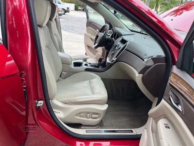 2010 Cadillac SRX - Image 13 of 21