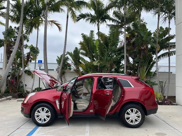 2010 Cadillac SRX - Image 9 of 21