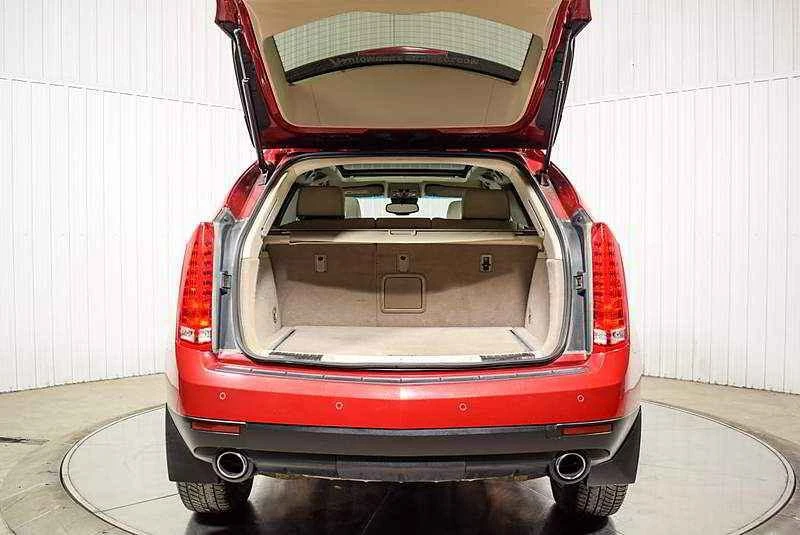 2010 Cadillac SRX - Image 9 of 10