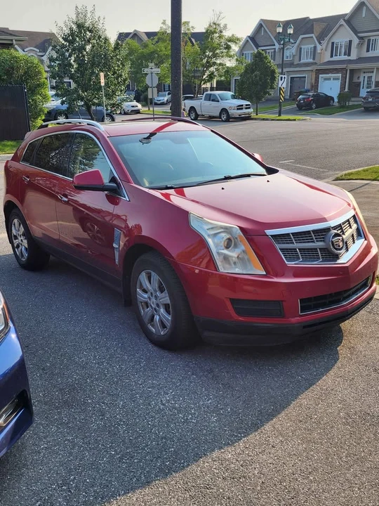 2010 Cadillac SRX - Image 2 of 10