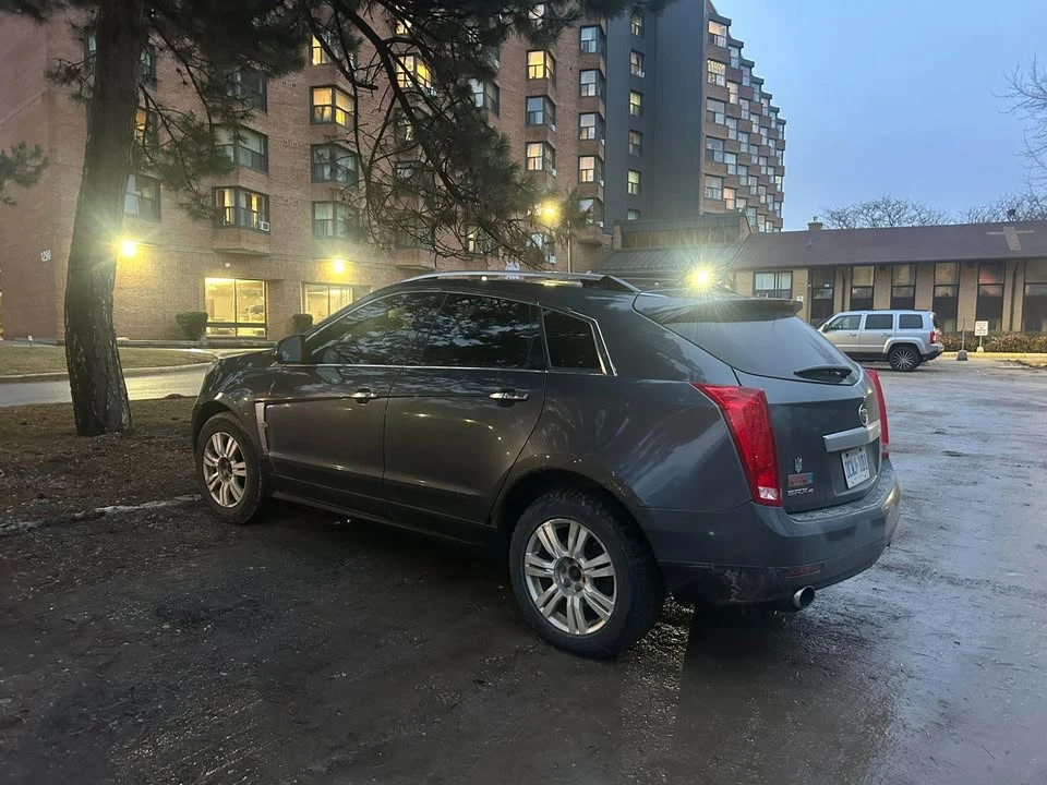 2010 Cadillac SRX - Image 7 of 7