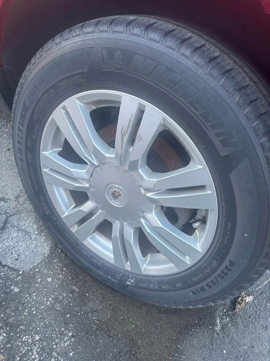 2010 Cadillac SRX - Image 3 of 6