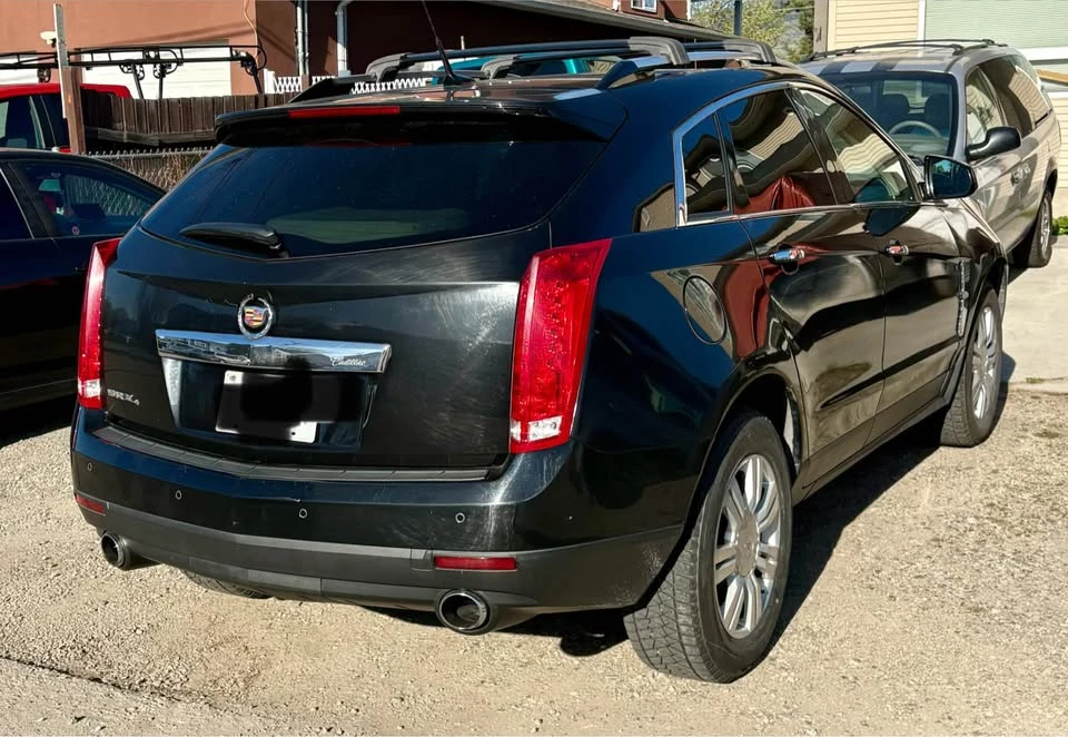 2010 Cadillac SRX - Image 5 of 9