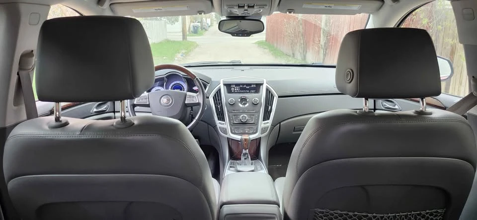 2010 Cadillac SRX - Image 8 of 14