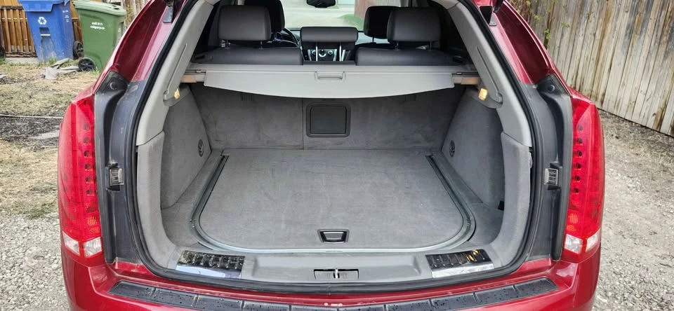 2010 Cadillac SRX - Image 7 of 14