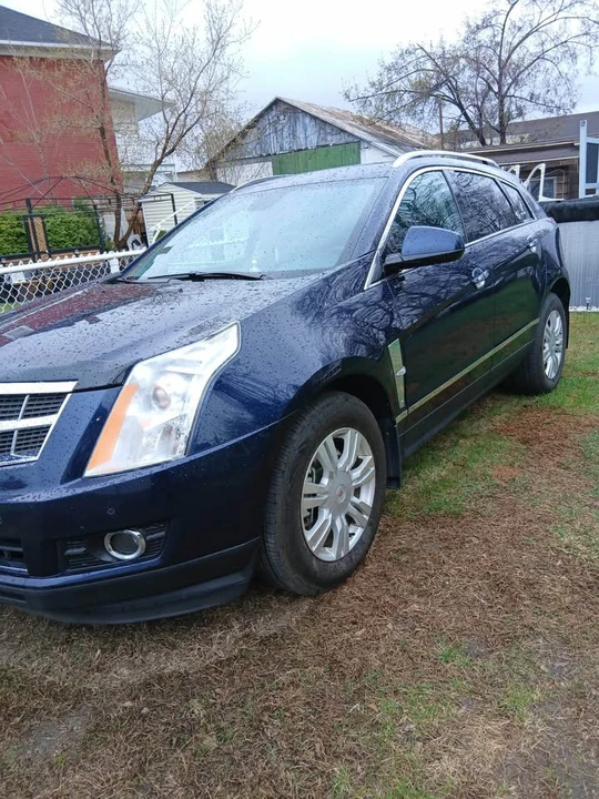 2010 Cadillac SRX - Image 3 of 8