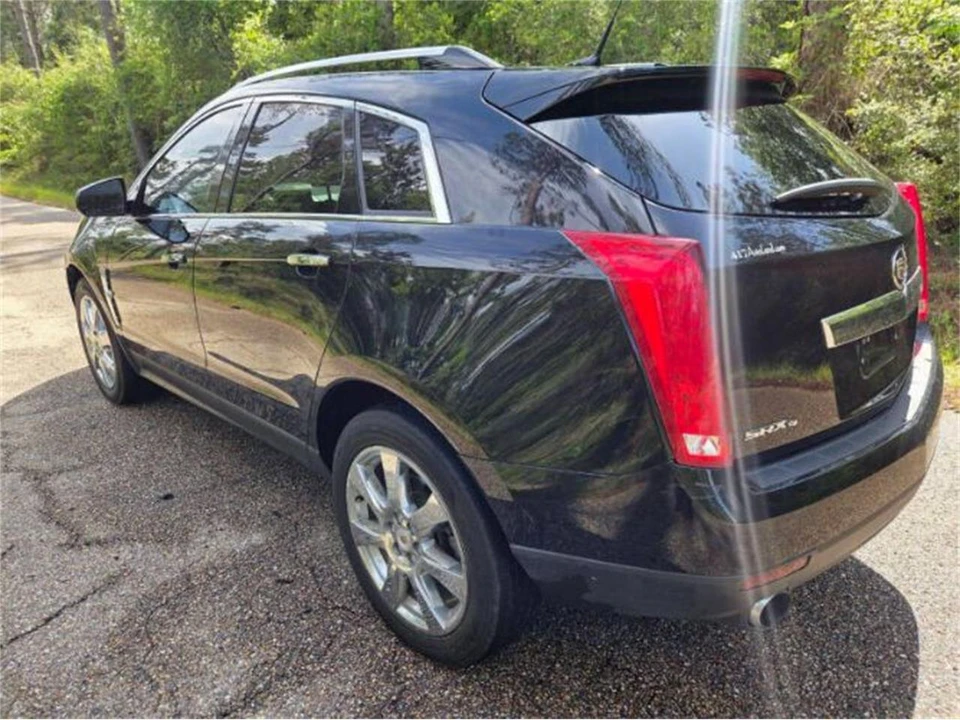 2010 Cadillac SRX - Image 8 of 13