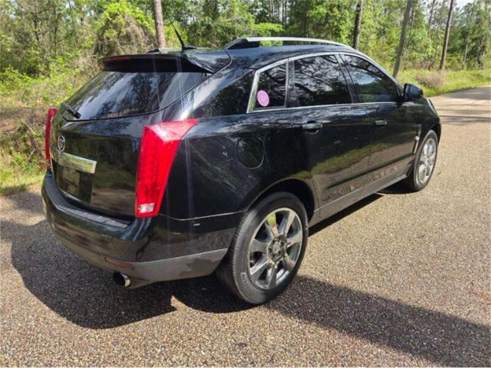 2010 Cadillac SRX - Image 11 of 13