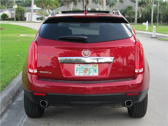 2010 Cadillac SRX - Image 4 of 12