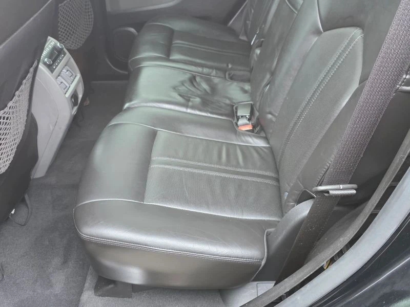 2010 Cadillac SRX - Image 9 of 12