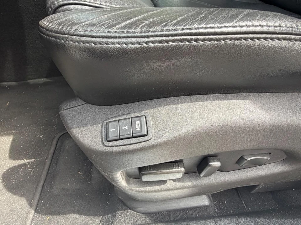 2010 Cadillac SRX - Image 8 of 21