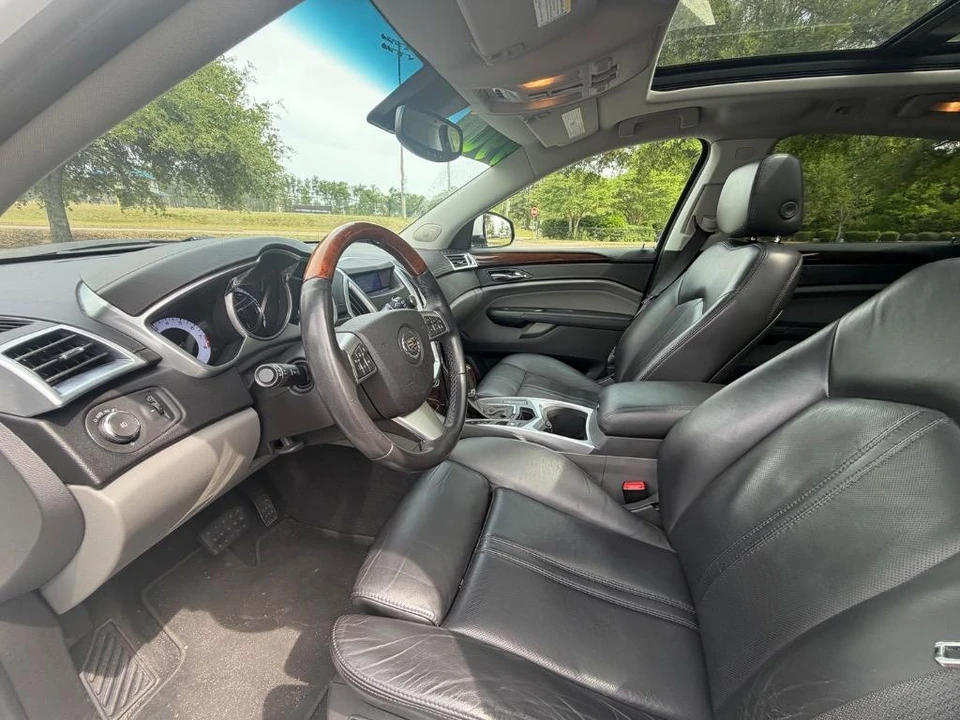 2010 Cadillac SRX - Image 5 of 21