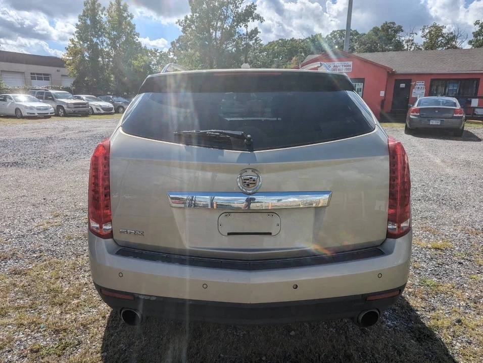 2010 Cadillac SRX - Image 7 of 21