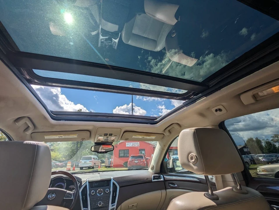 2010 Cadillac SRX - Image 21 of 21