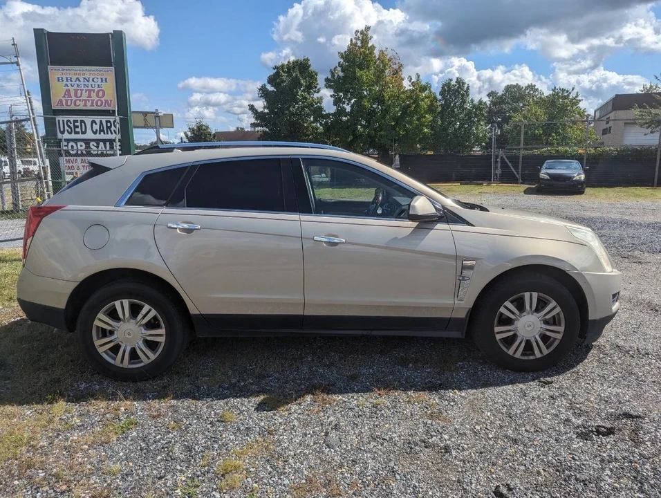2010 Cadillac SRX - Image 5 of 21