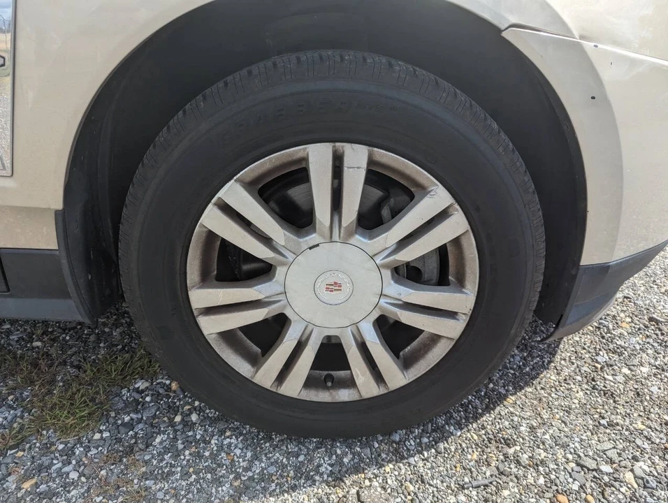 2010 Cadillac SRX - Image 9 of 21