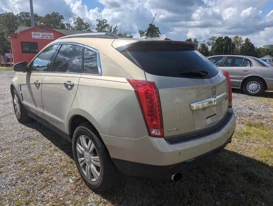 2010 Cadillac SRX - Image 4 of 21