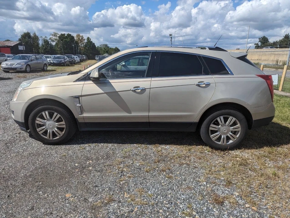 2010 Cadillac SRX - Image 6 of 21