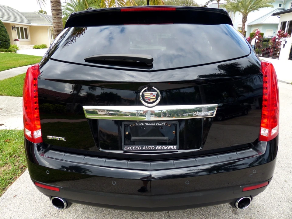 2010 Cadillac SRX - Image 17 of 21