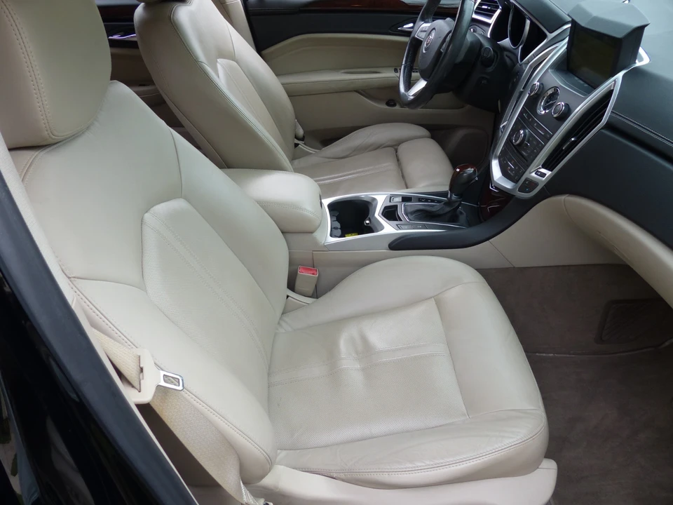 2010 Cadillac SRX - Image 15 of 21