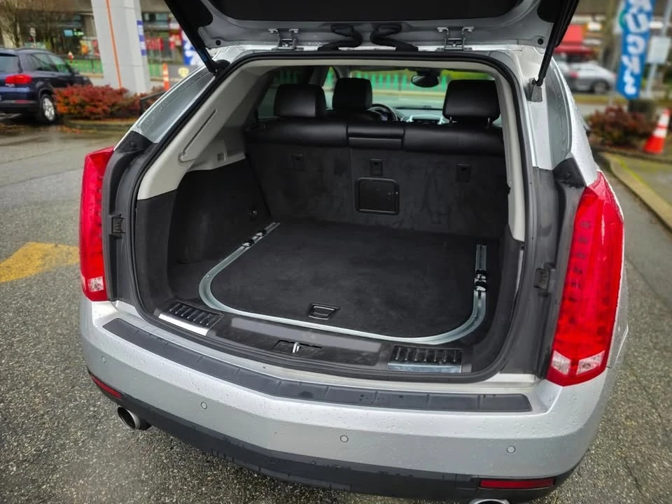 2010 Cadillac SRX - Image 5 of 9