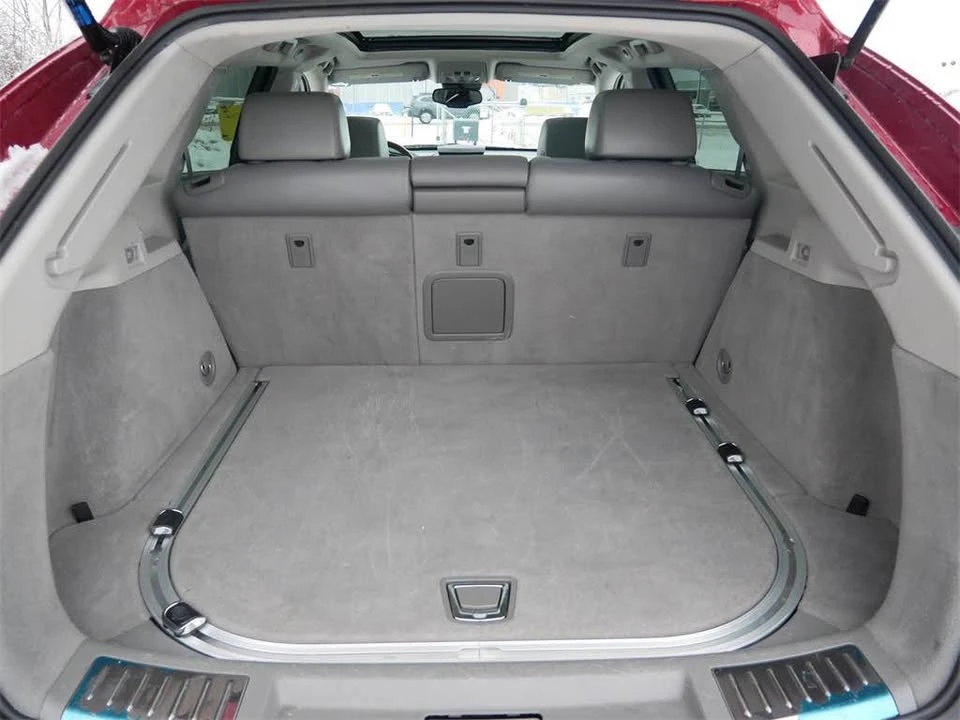 2010 Cadillac SRX - Image 6 of 9