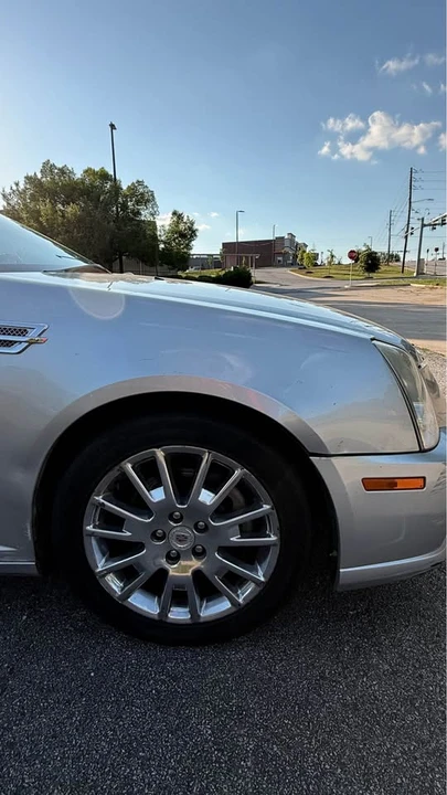 2010 Cadillac STS - Image 6 of 10