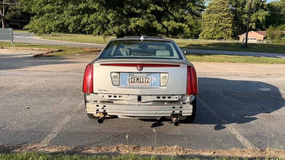 2010 Cadillac STS - Image 4 of 10