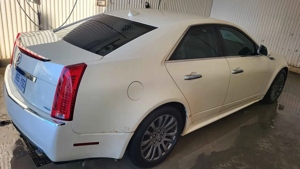 2010 Cadillac CT4 - Image 4 of 10