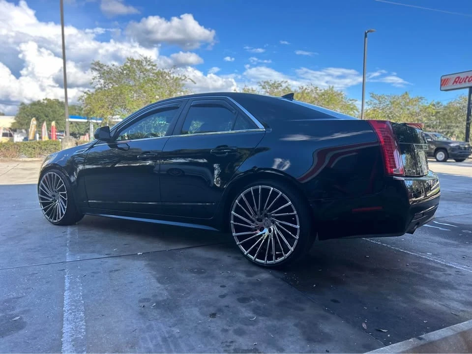 2010 Cadillac CT4 - Image 5 of 12