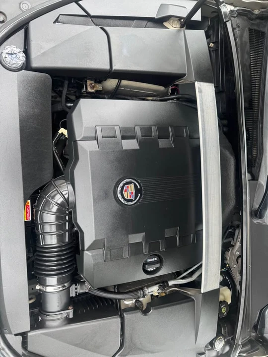 2010 Cadillac CT4 - Image 8 of 11