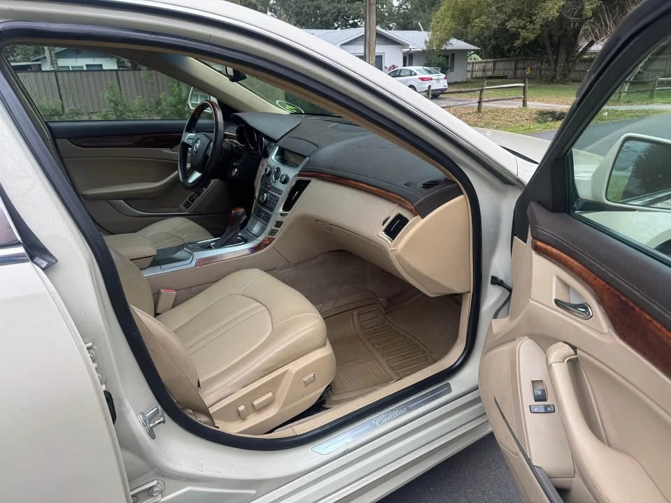 2010 Cadillac CT4 - Image 5 of 11