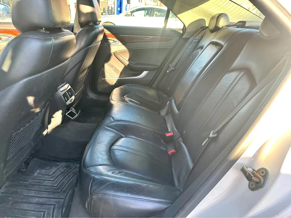2010 Cadillac CT4 - Image 11 of 21