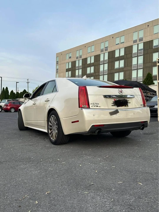 2010 Cadillac CT4 - Image 7 of 15